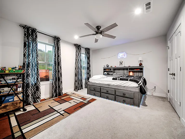9224 Stepping Stone Dr — Photo 41