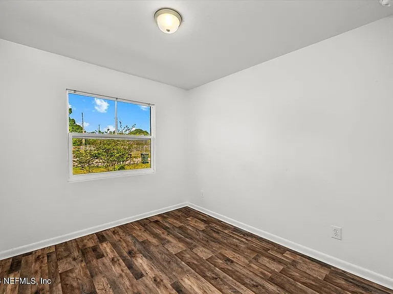3919 Skycrest Dr — Photo 64