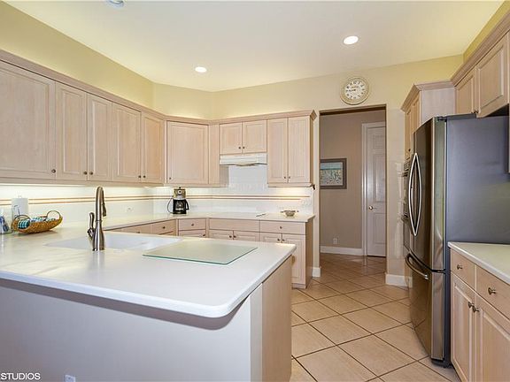 5th image of 3035 Lancaster Dr #3-1