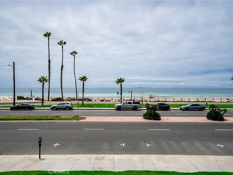 2000 Pacific Coast Hwy #108 — Photo 31