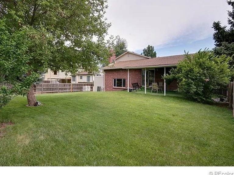 8383 Quay Dr — Photo 3