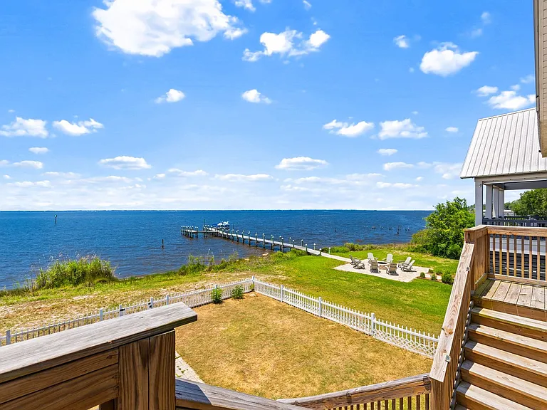 486 Beatrice Point Rd — Photo 28