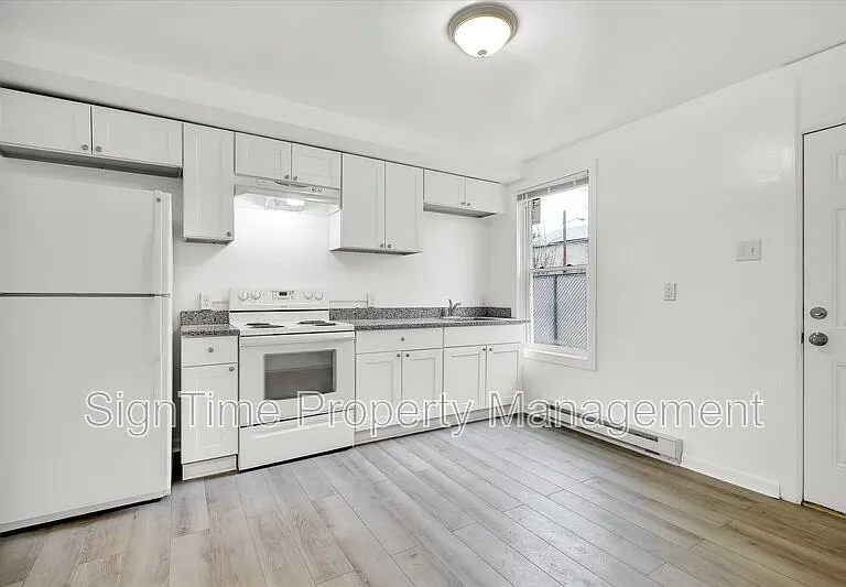 107-115 W Church St #109 — Photo 5