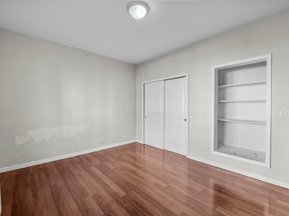 845 Newark Avenue image 16 of 26