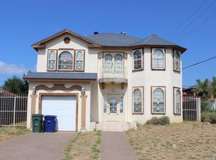 211 Salamanca Ave, Laredo, TX 78046