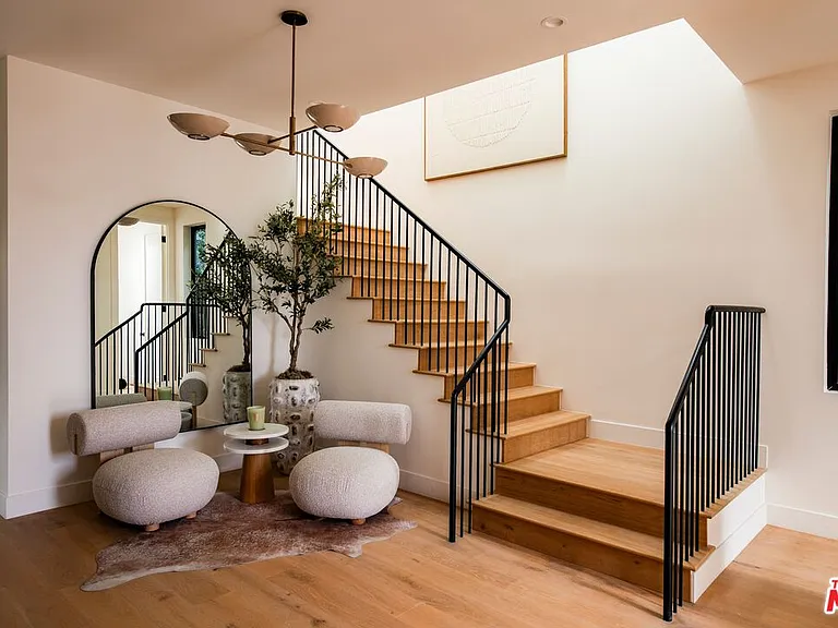 1016 Palms Blvd — Photo 16