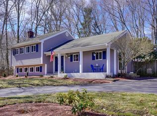 216 Irondequoit Rd, Franklin, MA 02038