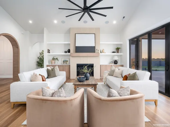 8601 Tendril Ln, Pasco, WA 99301