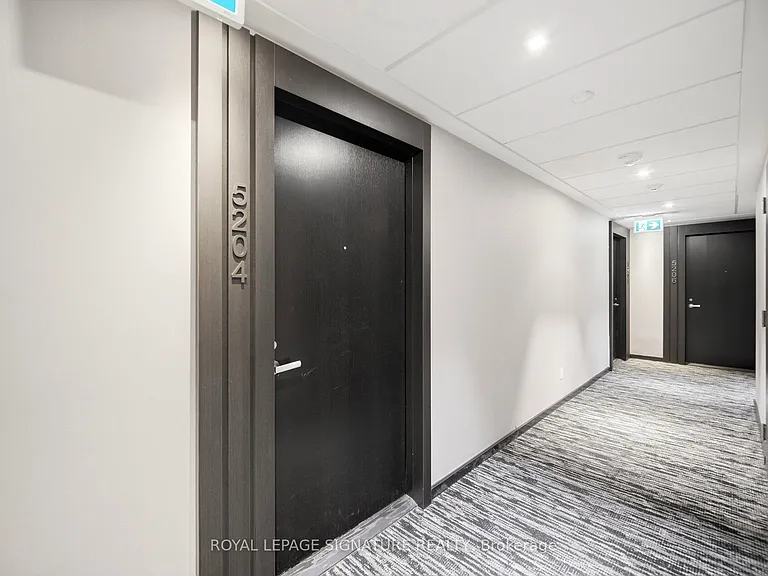 501 Yonge St #5204 — Photo 5