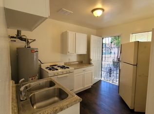 601 8th St NW #1-6, Albuquerque, NM 87102