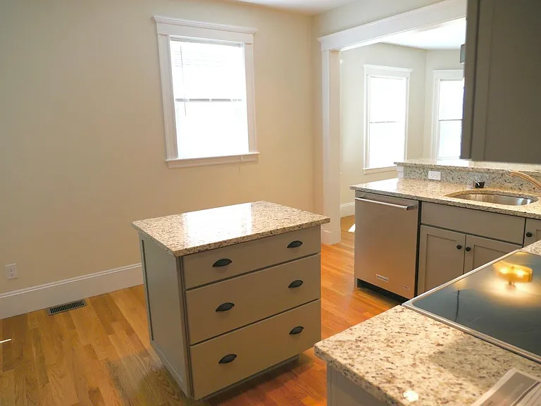74 Clement Ave #2 — Photo 8