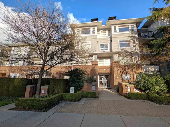 6508 Denbigh Ave #305, Burnaby, BC V5H 4W6
