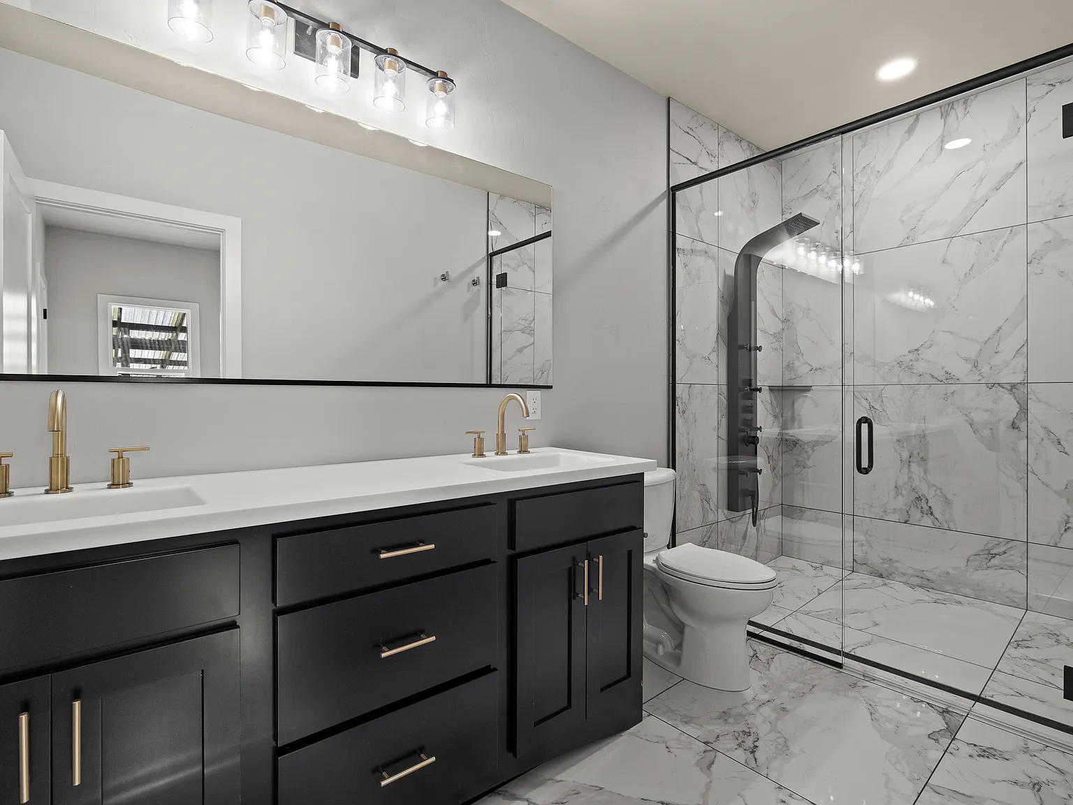 5 bed, 3100 sqft, $3,000 — Photo 4