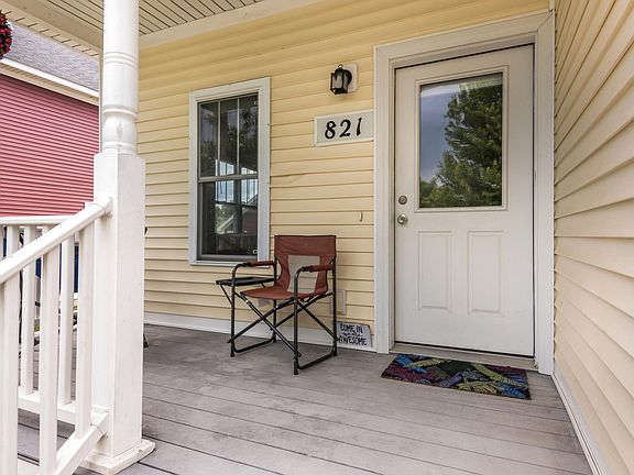 2nd image of 821 Traditions Dr