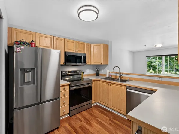 13306 SE 272nd Street Ct #F202, Kent, WA 98042