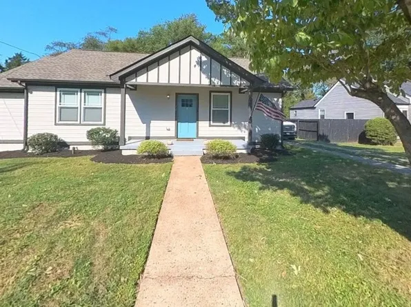 304 1st Ave, Murfreesboro, TN 37130