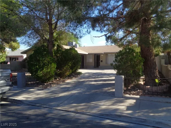 4013 El Camino Ave, Las Vegas, NV 89102