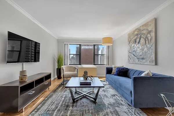 Sold by Compass | media 2