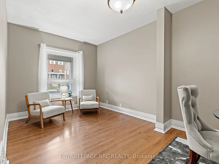 22 Denistoun St — Photo 12