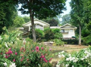 3924 Topside Rd, Knoxville, TN 37920