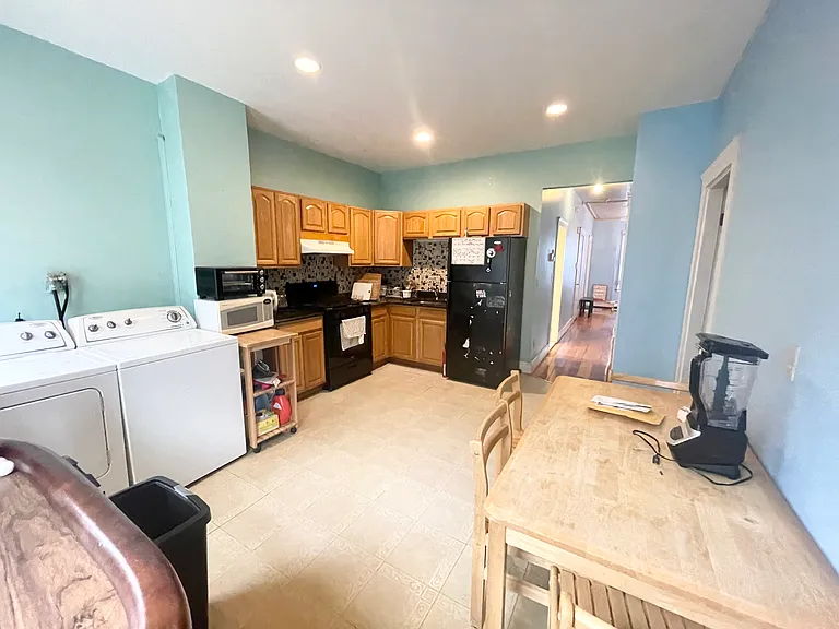 1562 Tremont St #2 — Photo 11
