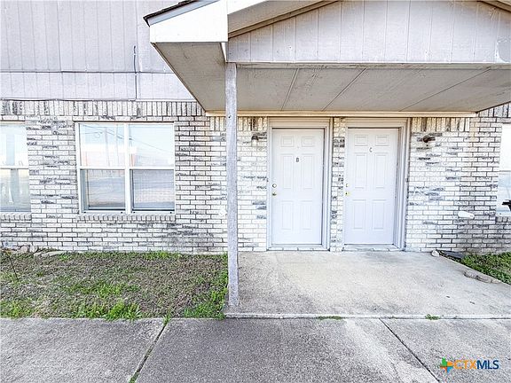 5th image of 4305 Shawn Dr