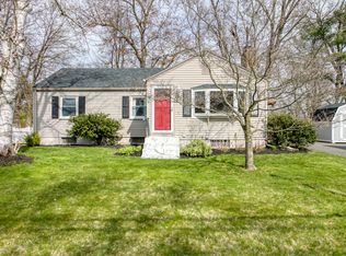 25 Circle Dr, West Springfield, MA 01089