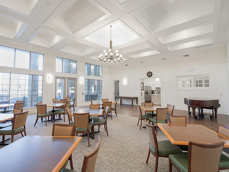 Mariposa River Bend 55+ Apartment Homes — Photo 18