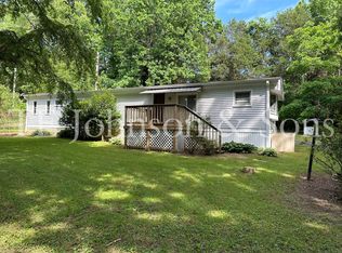 527 Lyons Dr, Clemmons, NC 27012
