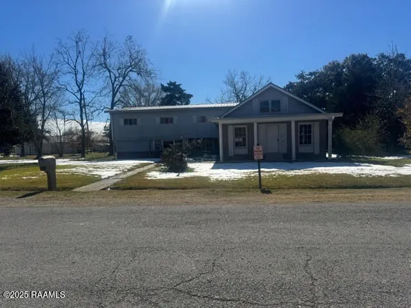 806 Daspit St, Gueydan, LA 70542