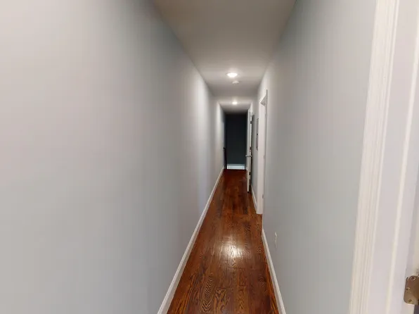 40 Corbin Avenue image 7 of 26