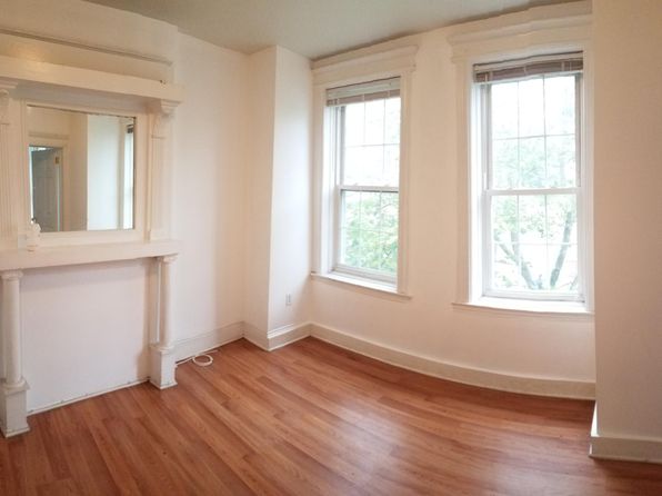 38 Randolph Ave APT 2