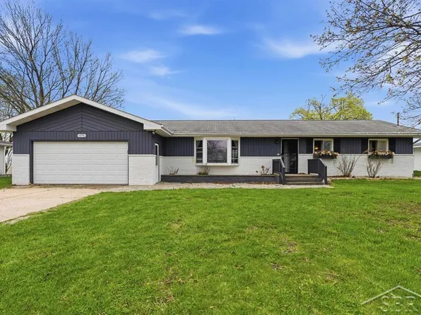 1075 Eddie Dr, Auburn, MI 48611