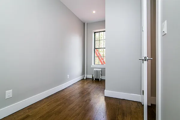 Rented by Nooklyn NYC LLC | media 10