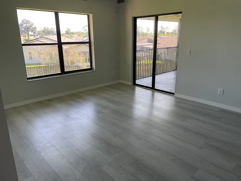 6537 SE Federal Hwy #202 — Photo 8