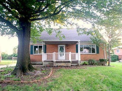 1st image of 32 Miriam Dr