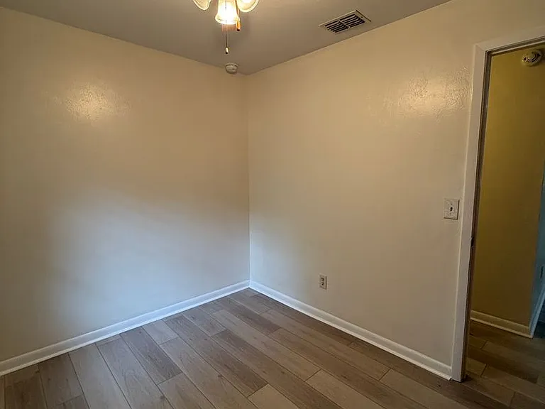 15615 NW 138th Dr — Photo 24