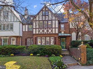 4428 Greenwich Pkwy NW, Washington, DC 20007