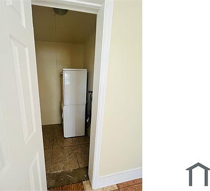2nd image of 5523 NW 21st Ave