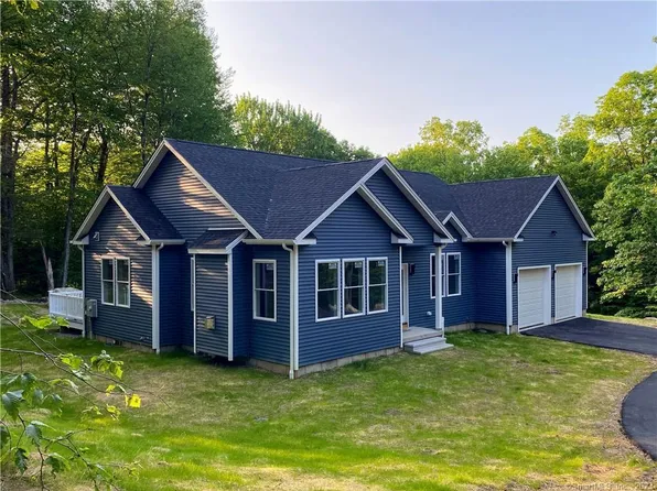 530 Westledge Drive, Torrington, CT 06790