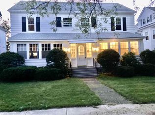 19 Pearl St #1, Holyoke, MA 01040