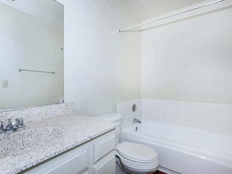 The Timbers Apartment Homes — Photo 42