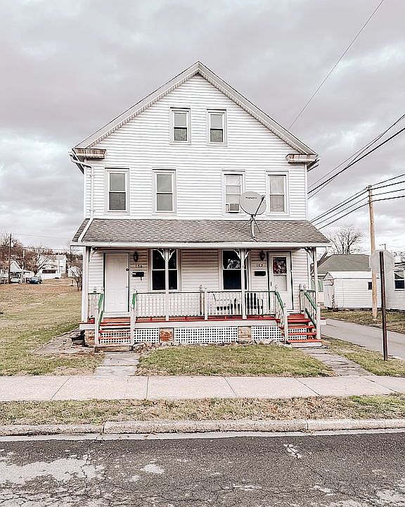 Front of multi unit house.