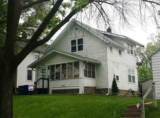 636 18th Ave SW, Cedar Rapids, IA 52404