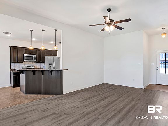3rd image of 1169 Crown Walk Dr