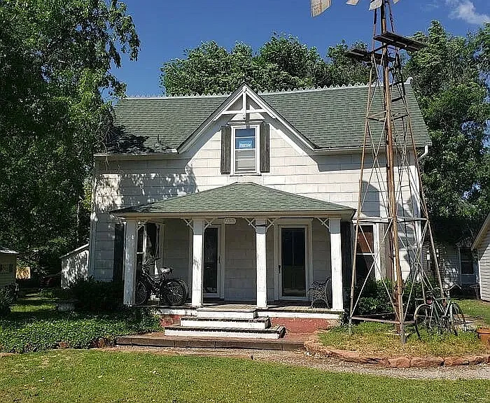 206 S Flood Ave #C — Photo 1