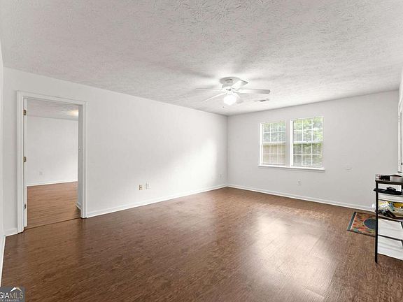 5th image of 175 Big Oak Cir