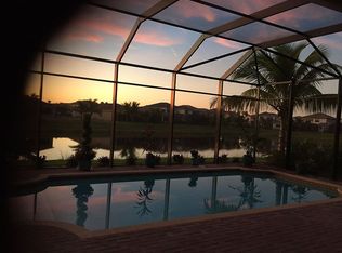 4555 Luminary Ave, Naples, FL 34119