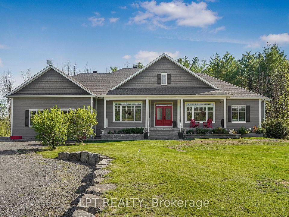 1st image of 972 Aberdeen Rd E
