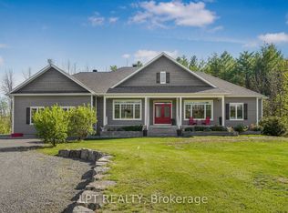 972 Aberdeen Rd E, Champlain, ON K0B 1R0